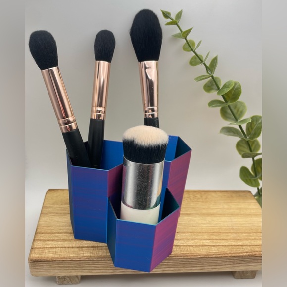 HEXAGONAL ORGANIZER | Makeup Brush Display | Desk Organizer (Brand New!) 💘 - Picture 2 of 16